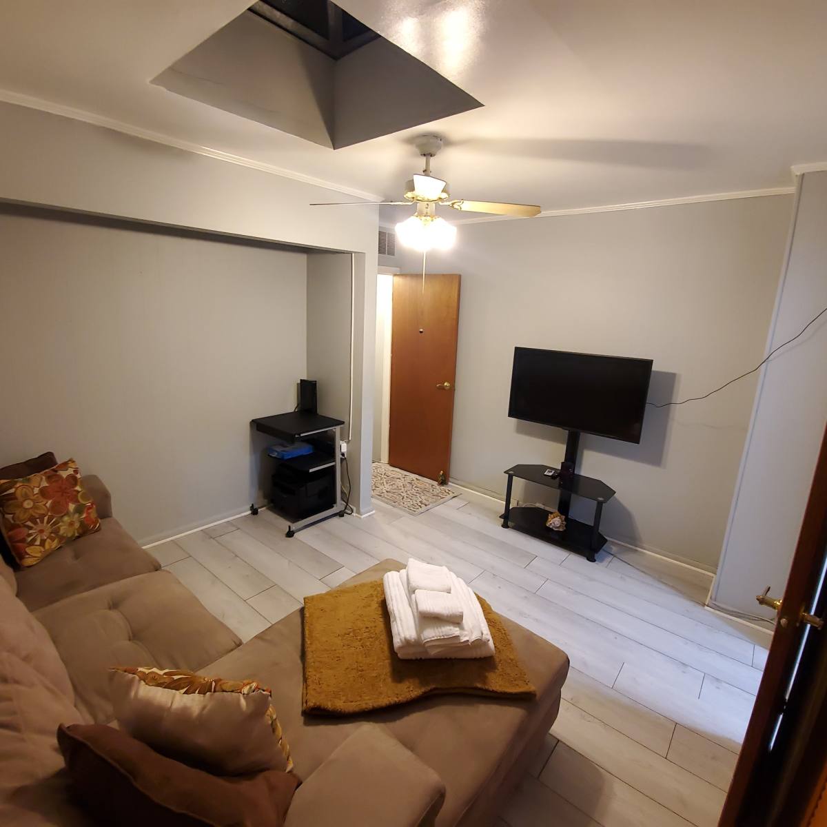 Townhouse for rent at 1222 N Spring St, Baltimore, MD 21213