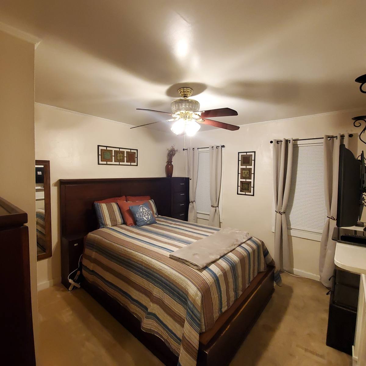 Townhouse for rent at 1222 N Spring St, Baltimore, MD 21213