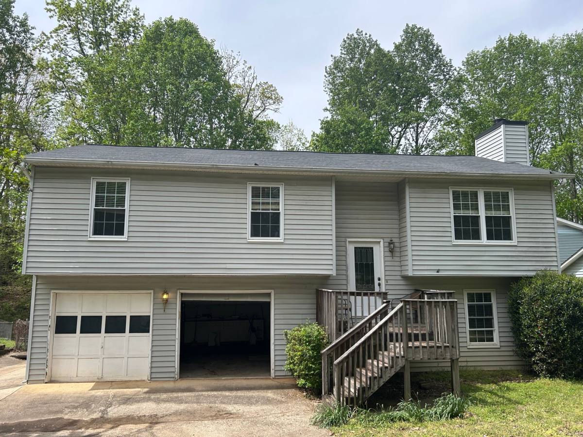 House for rent at 5180 Sugar Crest Dr, Buford, GA 30518