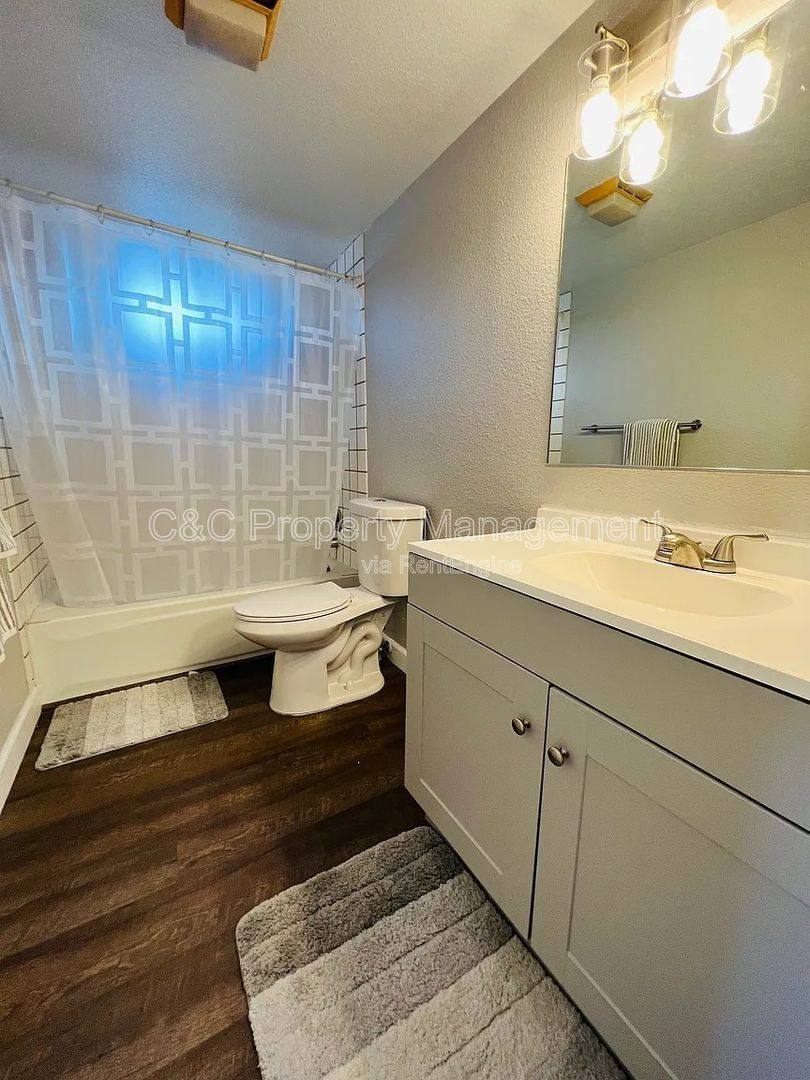House for rent at 1862 Hanford Dr, San Diego, CA 92111