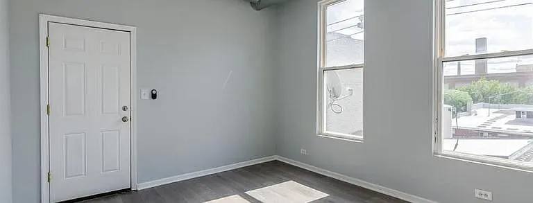 Apartment for rent at 815 N Fairfield Ave #1R, Chicago, IL 60622