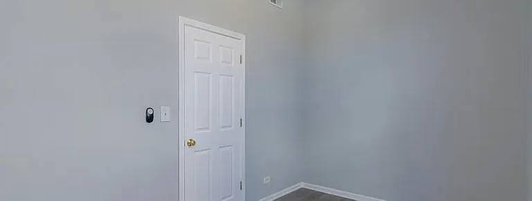 Apartment for rent at 815 N Fairfield Ave #1R, Chicago, IL 60622