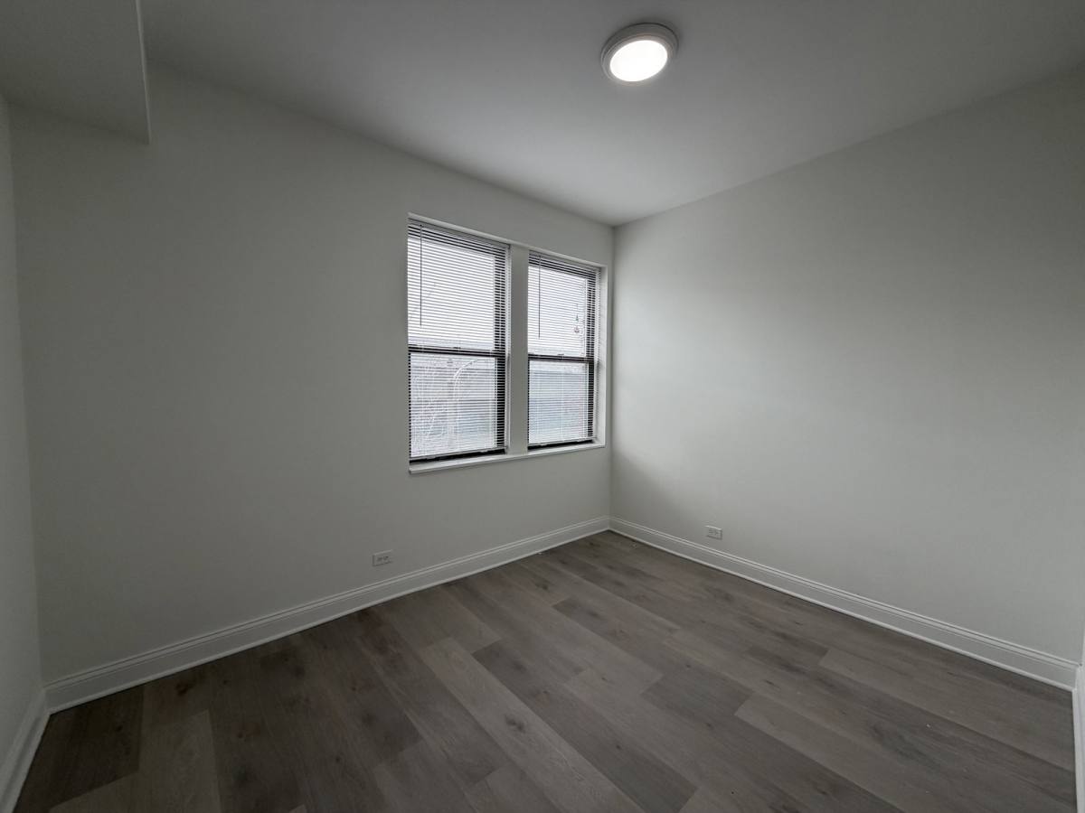 Apartment for rent at 4832 N Winthrop Ave #2W, Chicago, IL 60640