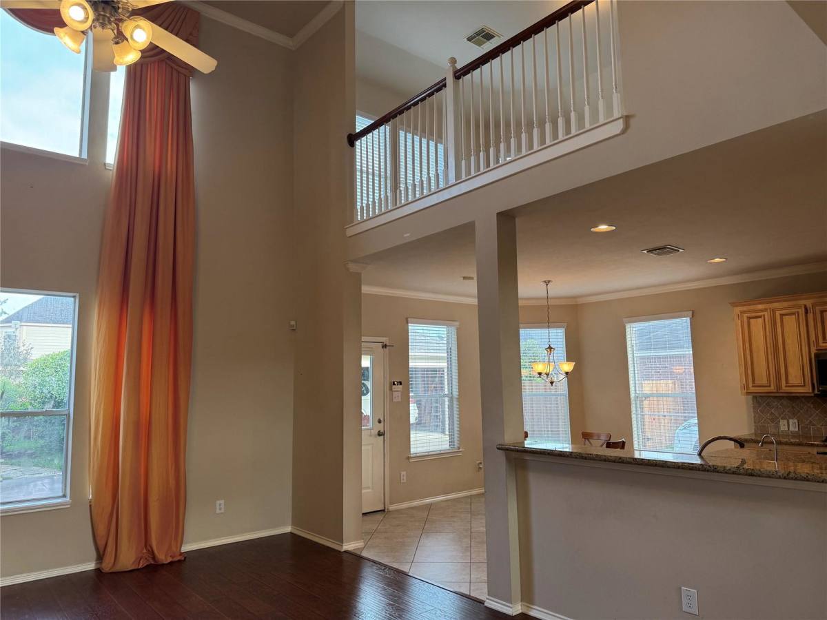 House for rent at 2313 Echo Harbor Dr, Pearland, TX 77584