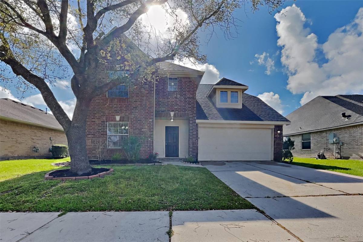 House for rent at 3413 Dorsey Lane, Pearland, TX 77584