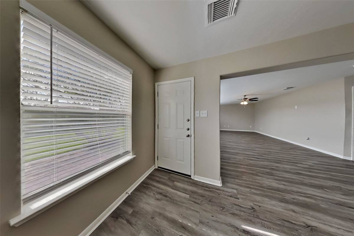House for rent at 3413 Dorsey Lane, Pearland, TX 77584