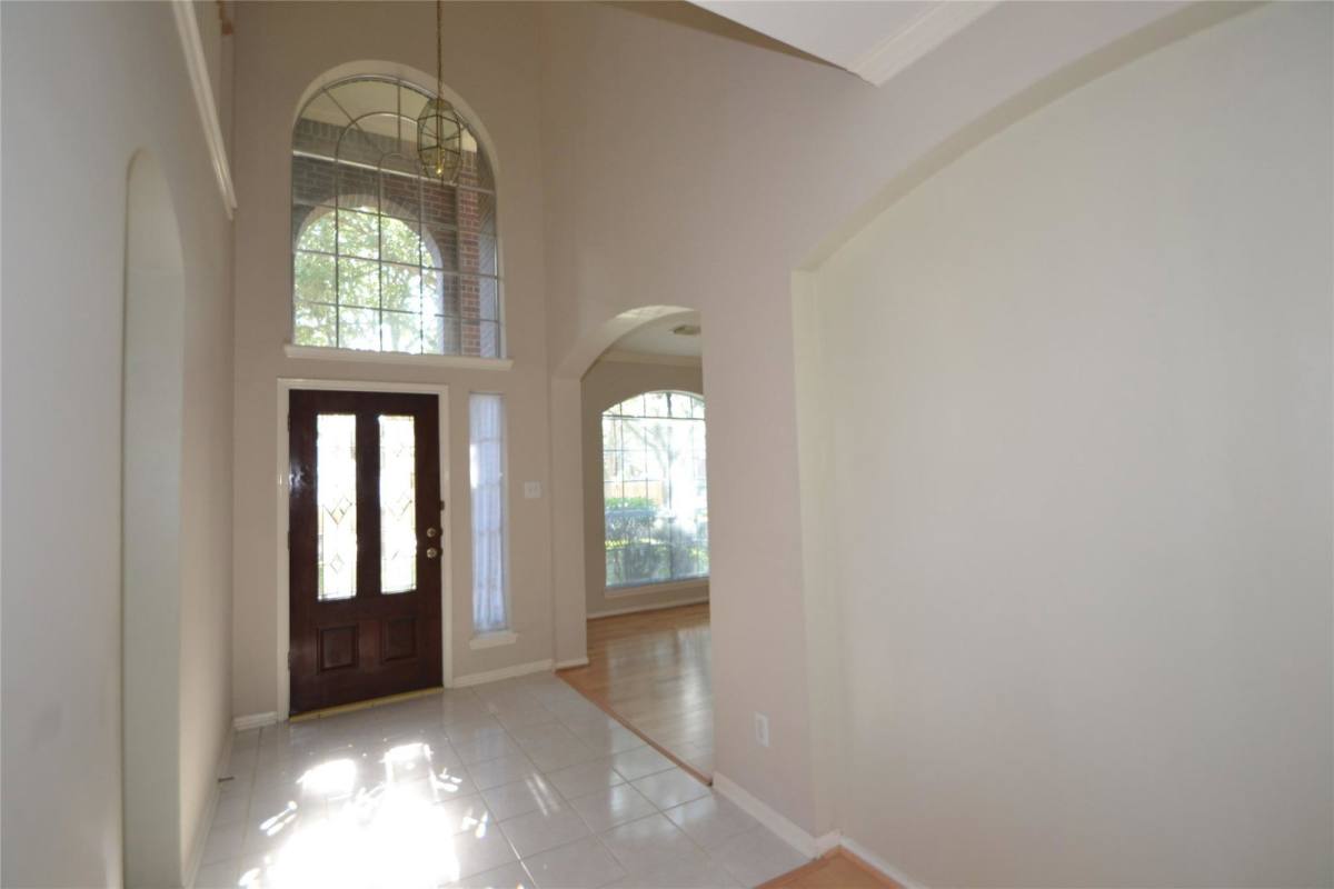 House for rent at 15408 Amesbury Lane, Sugar Land, TX 77478