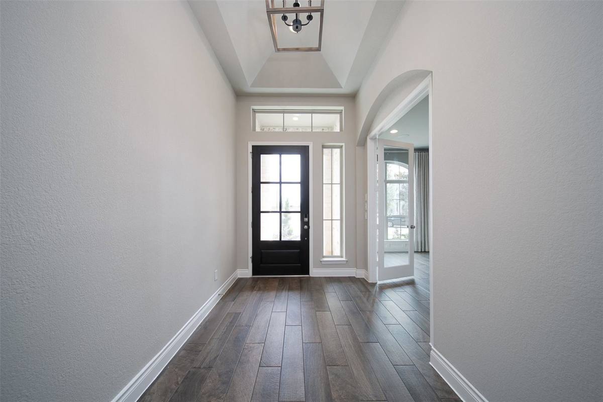 House for rent at 8705 Azalea Crossing Court, Missouri City, TX 77459