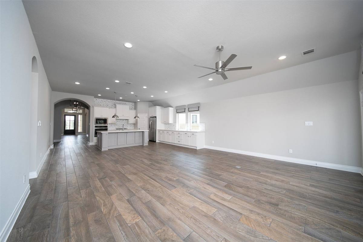 House for rent at 8705 Azalea Crossing Court, Missouri City, TX 77459