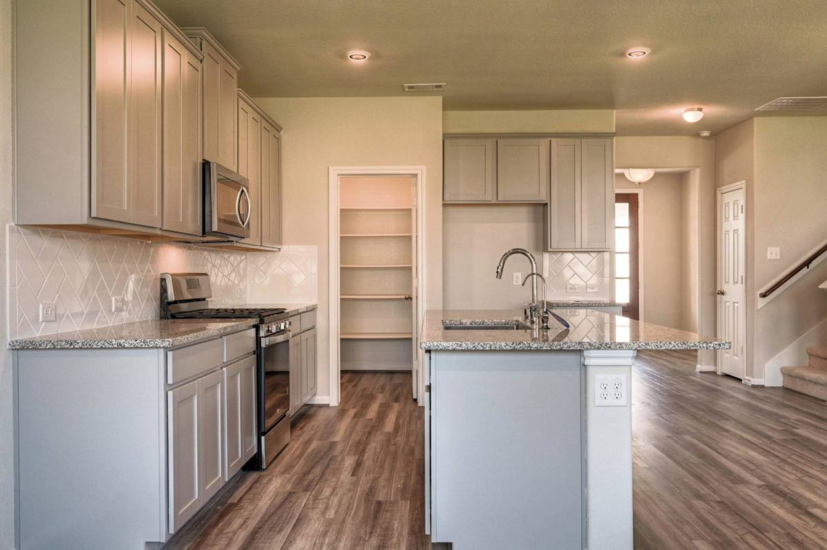 House for rent at 2644 Blue Abbot Dr, Fresno, TX 77545