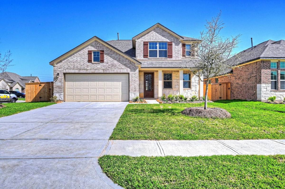 House for rent at 2644 Blue Abbot Dr, Fresno, TX 77545