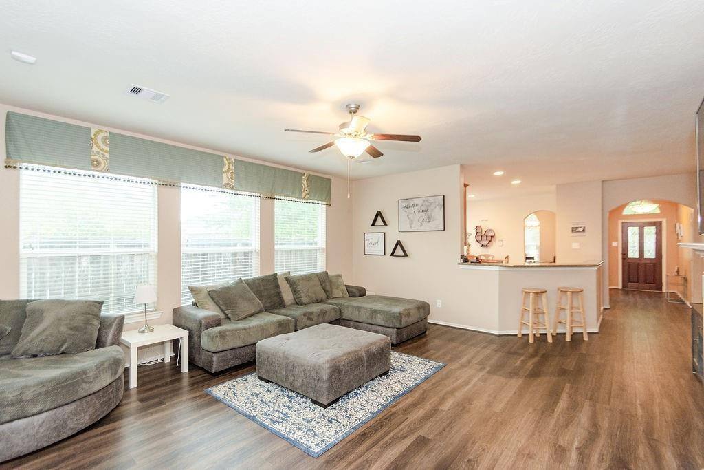 House for rent at 13604 May Pine Court, Rosharon, TX 77583