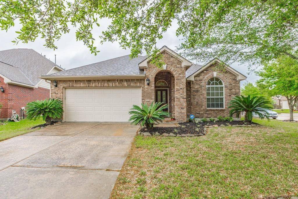 House for rent at 13604 May Pine Court, Rosharon, TX 77583
