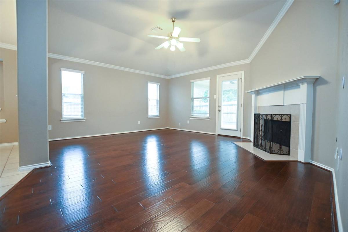 House for rent at 6107 Promenade Lane, Pearland, TX 77584