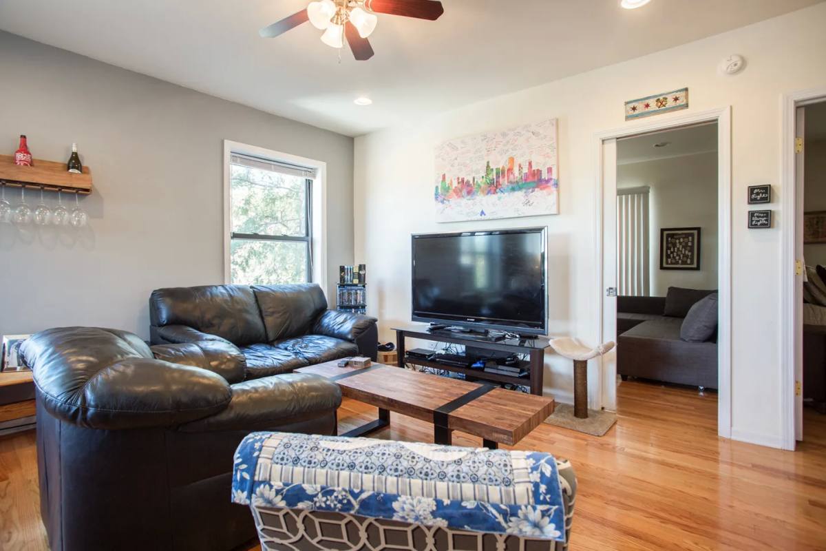 Apartment for rent at 1901 W Wilson Ave #GDN, Chicago, IL 60640