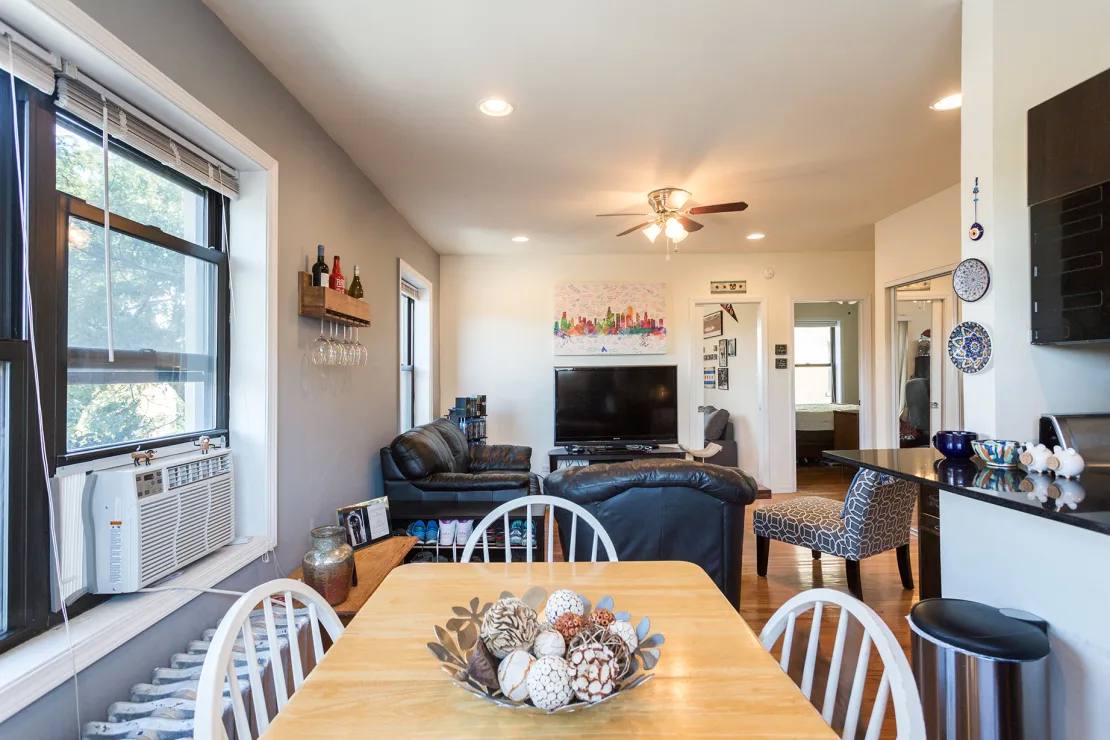 Apartment for rent at 1901 W Wilson Ave #GDN, Chicago, IL 60640