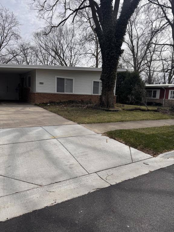 House for rent at 445 Tomahawk St, Park Forest, IL 60466