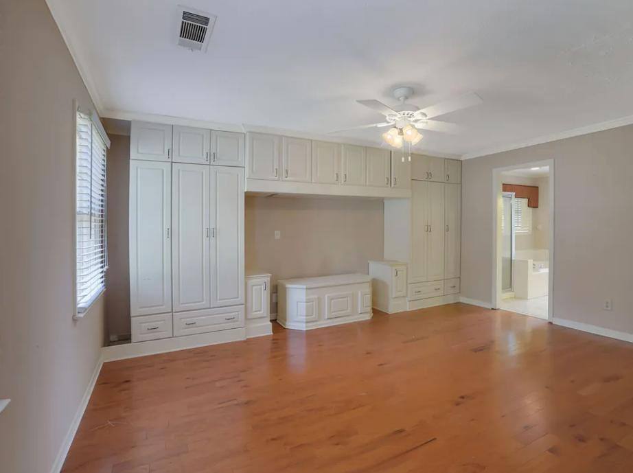 Apartment for rent at 6963 Whispering Oaks Court, Stone Mountain, GA 30087