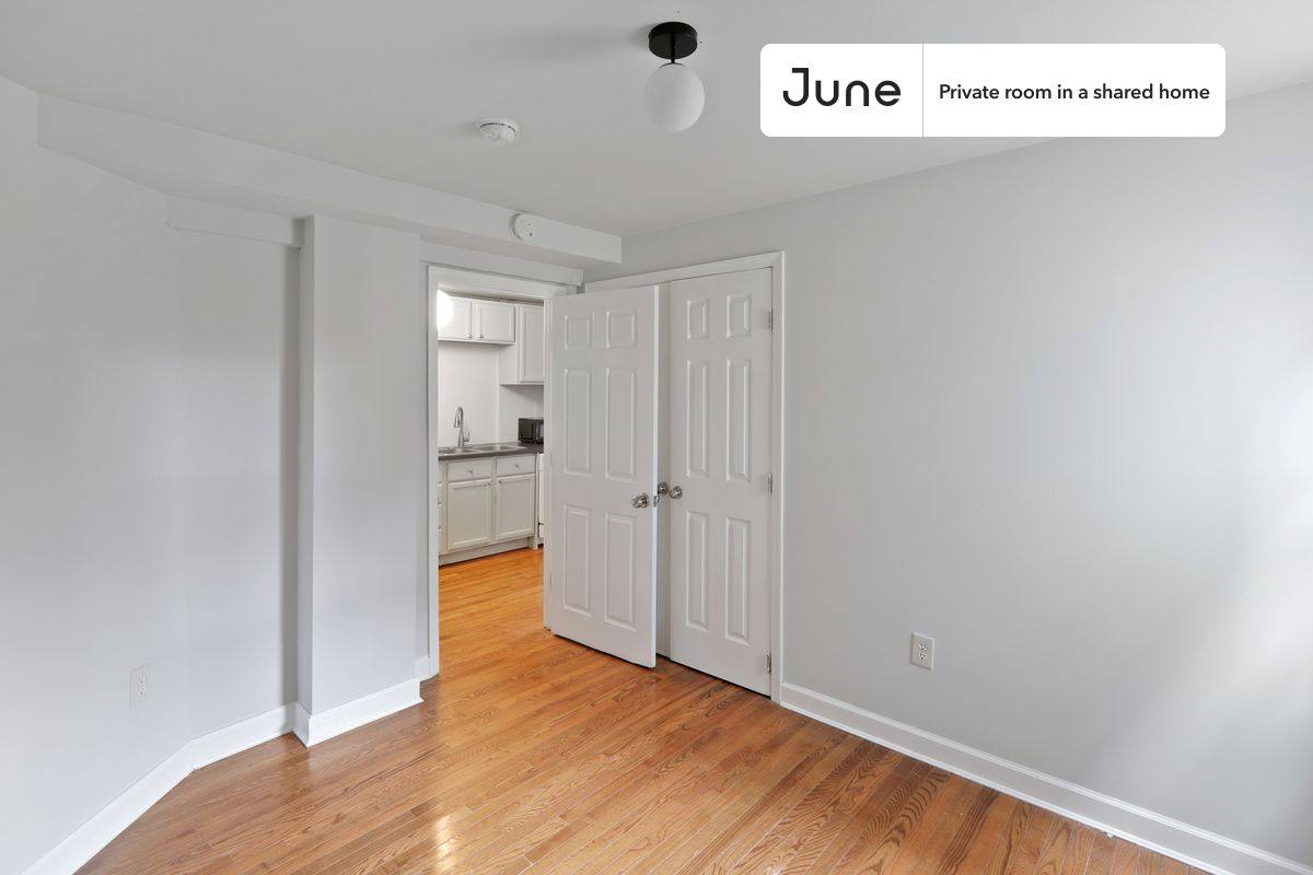 Apartment for rent at 1334 Newton St NE, Washington, DC 20017