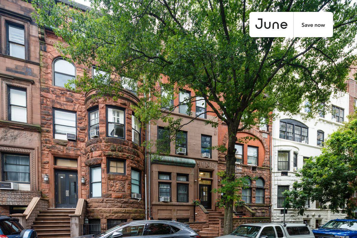 Apartment for rent at 154 W 76th St #A, New York, NY 10023