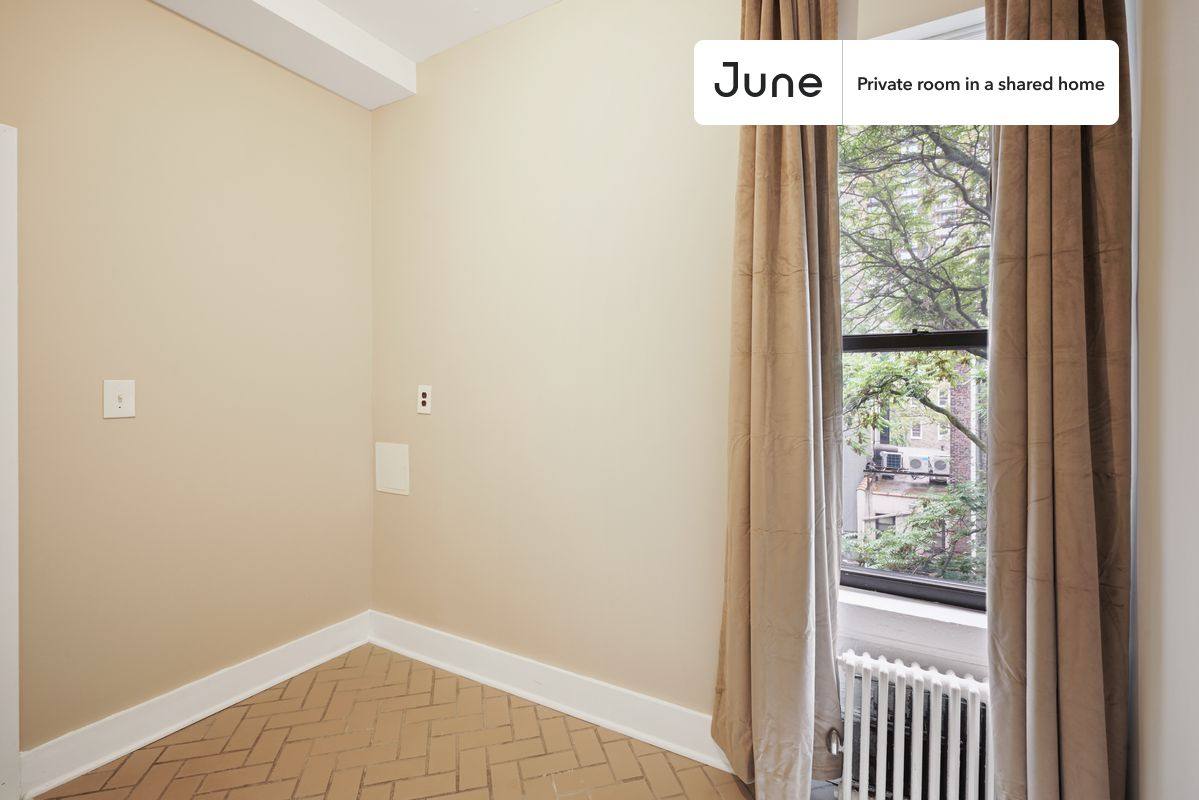 Apartment for rent at 635 9th Ave #C, New York, NY 10036