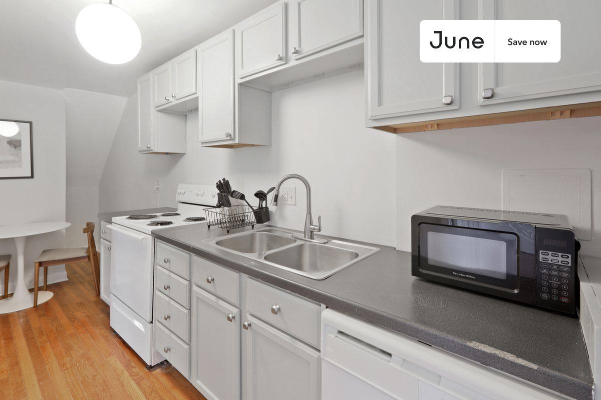 Apartment for rent at 1334 Newton St NE #1, Washington, DC 20017