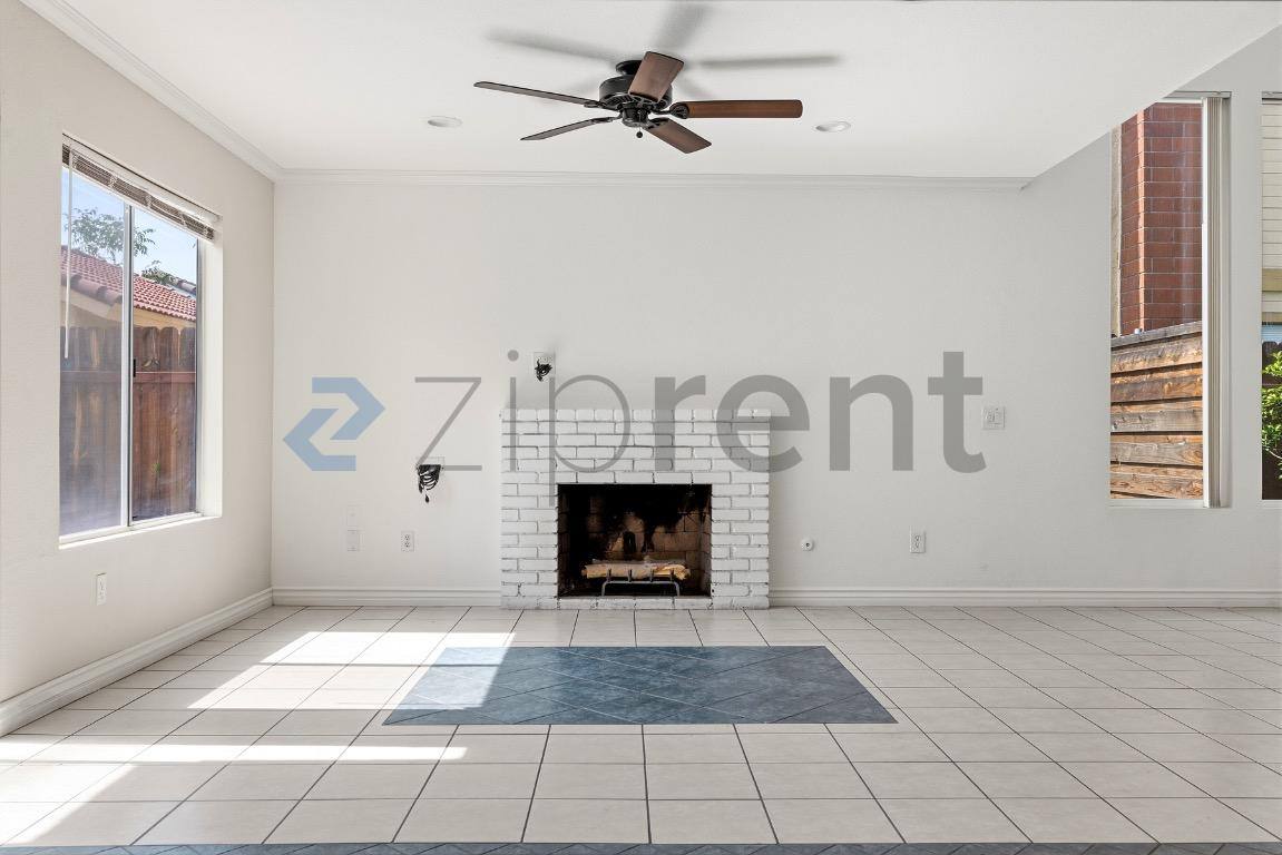 House for rent at 23913 Parkland Ave, Moreno Valley, CA 92557