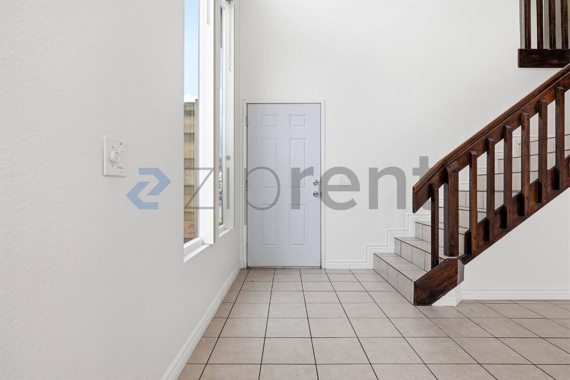 House for rent at 23913 Parkland Ave, Moreno Valley, CA 92557