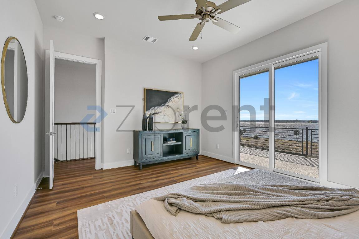 Townhouse for rent at 4413 Anthony Court Lane, Seabrook, TX 77586