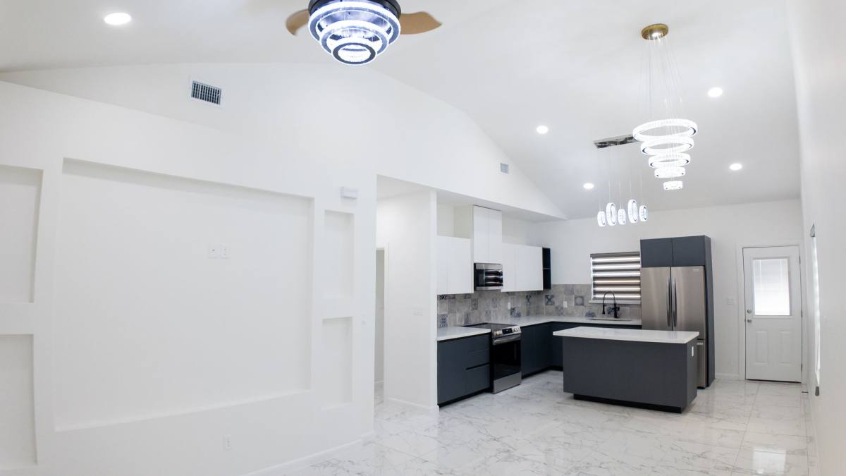 Apartment for rent at 608 Moar Dr, Weslaco, TX 78596