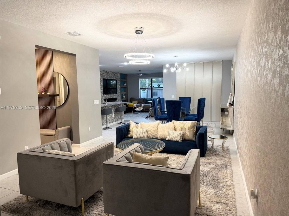 House for rent at 445 NW 36th Ave, Pompano Beach, FL 33069