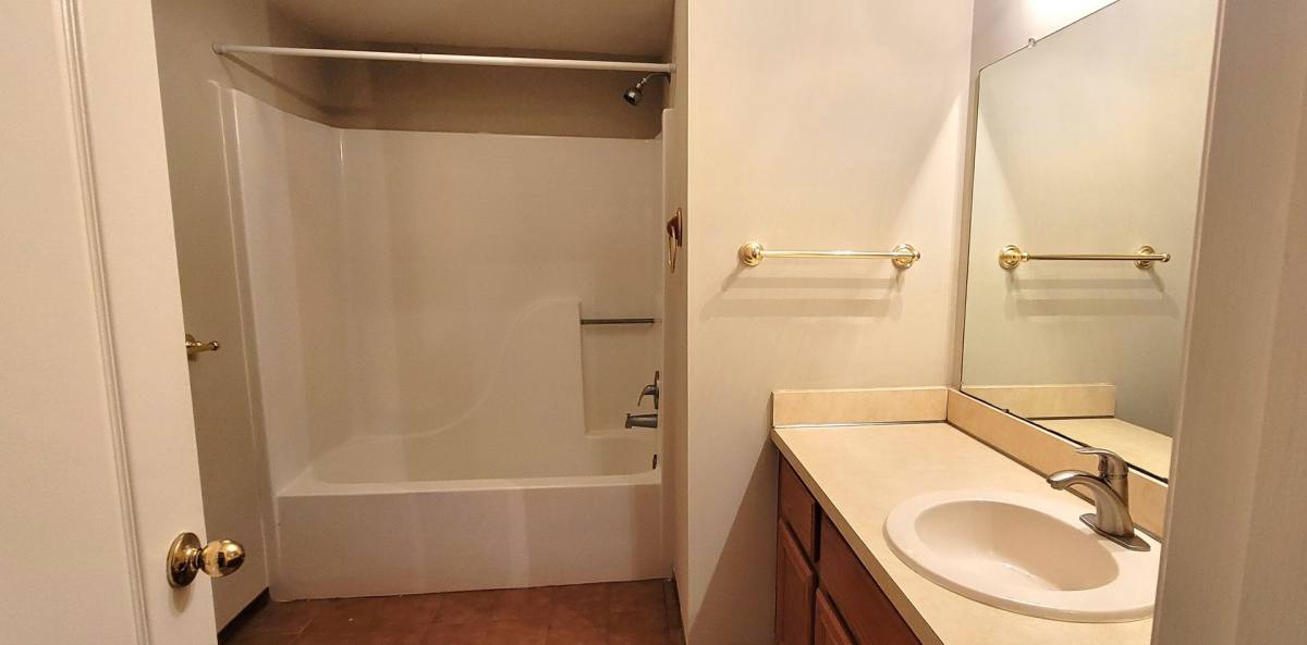 Apartment for rent at 157 S Bailey St, Romeo, MI 48065