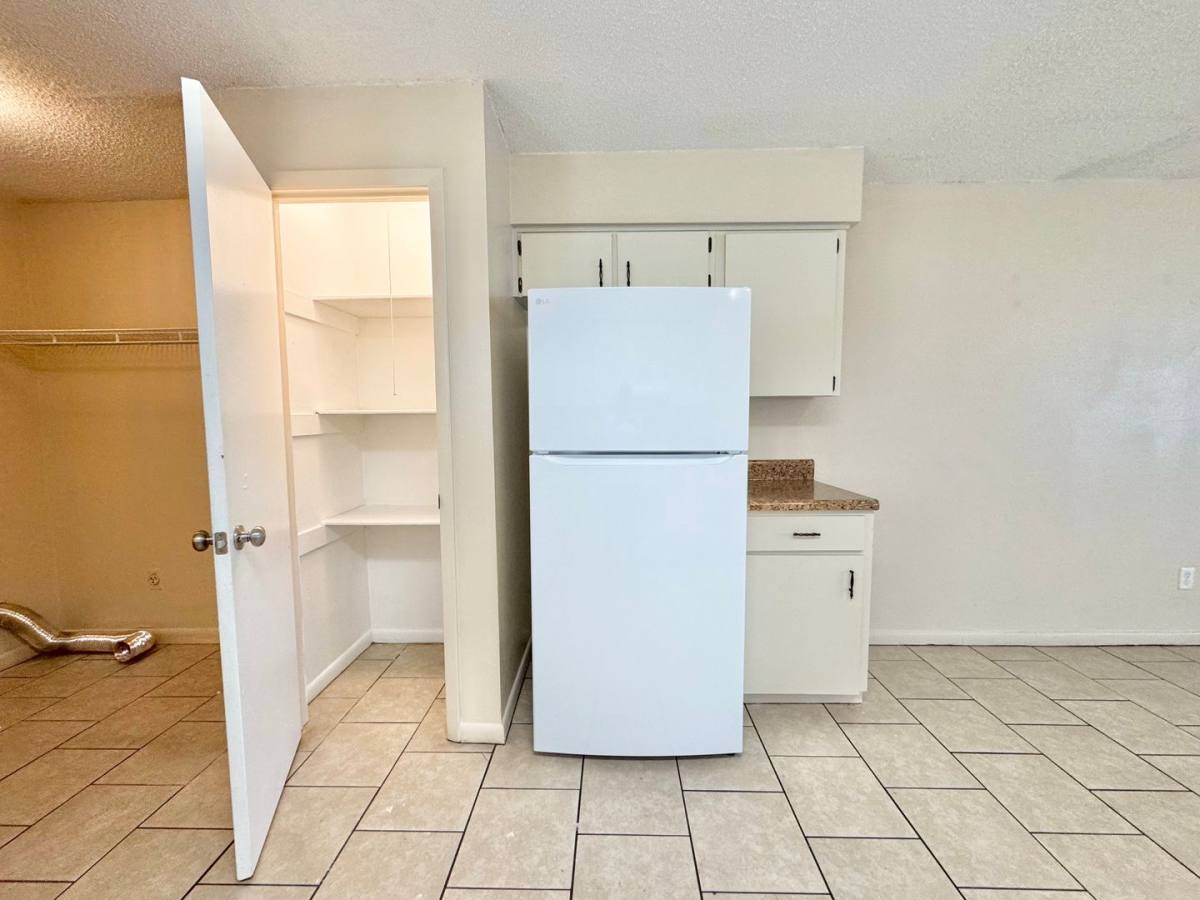 Apartment for rent at 2538-2540 Elm Ave, Lake Wales, FL 33898