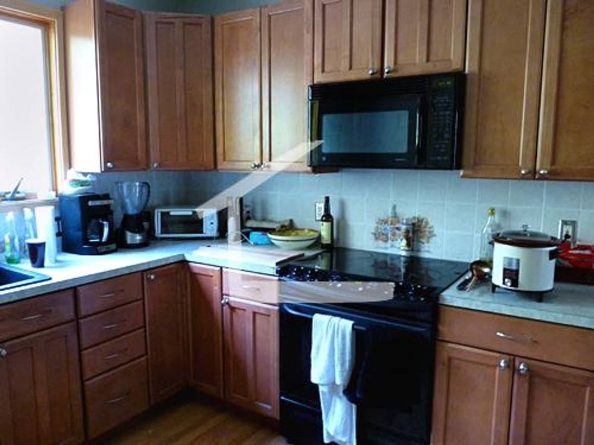 House for rent at 27 Raymond St #2, Allston, MA 02134