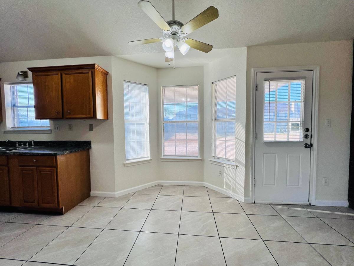 House for rent at 1704 Boydstun Loop, Killeen, TX 76542