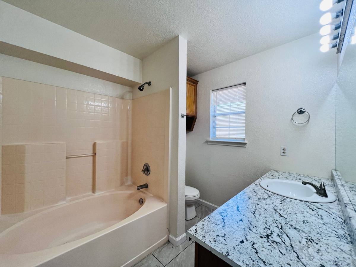 House for rent at 1704 Boydstun Loop, Killeen, TX 76542