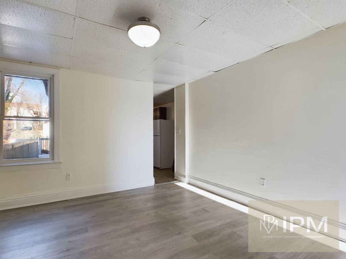 Apartment for rent at 319 N Penn St, York, PA 17401