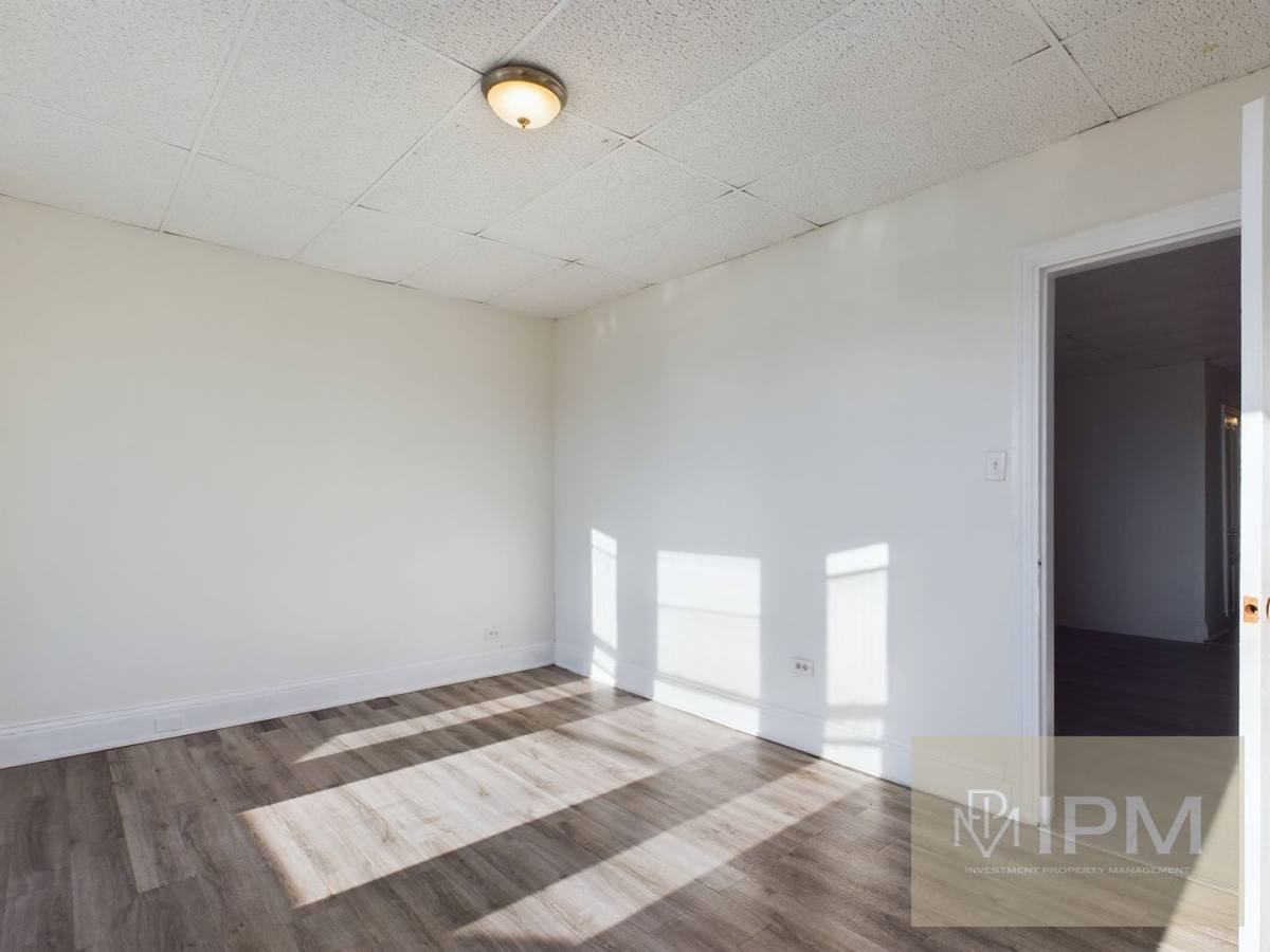 Apartment for rent at 319 N Penn St, York, PA 17401
