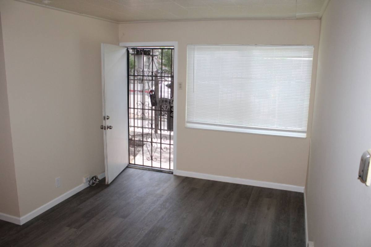 Apartment for rent at 2029-2033 Nevin Ave, Richmond, CA 94801