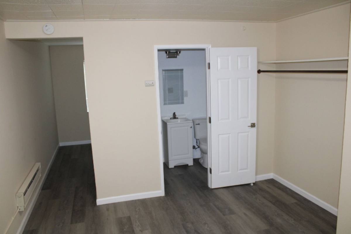 Apartment for rent at 2029-2033 Nevin Ave, Richmond, CA 94801