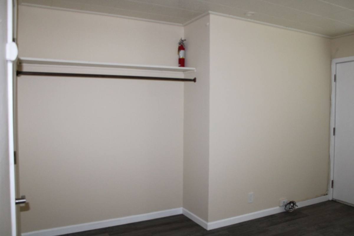 Apartment for rent at 2029-2033 Nevin Ave, Richmond, CA 94801
