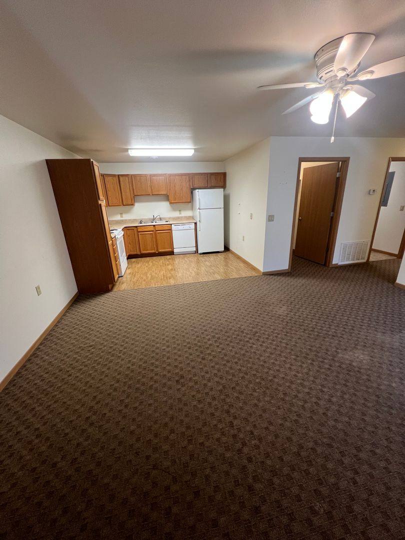 Apartment for rent at 295 7th St NW, Huron, SD 57350