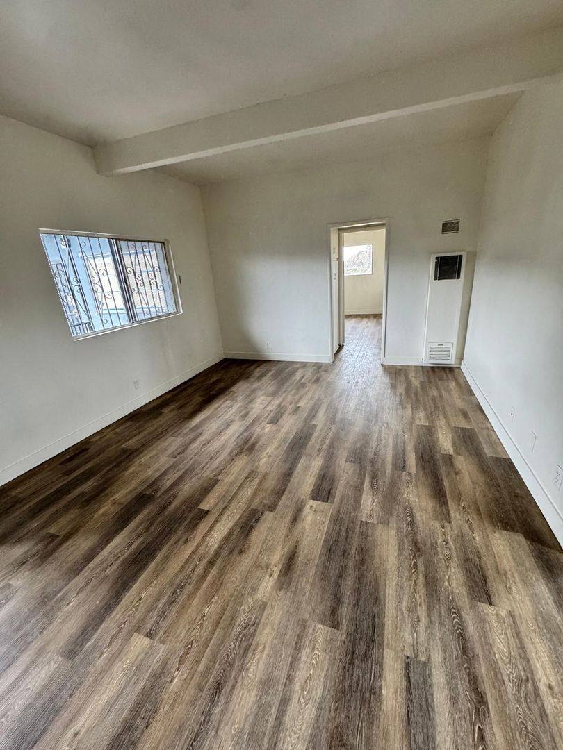 Apartment for rent at 11710 S Budlong Ave, Los Angeles, CA 90044