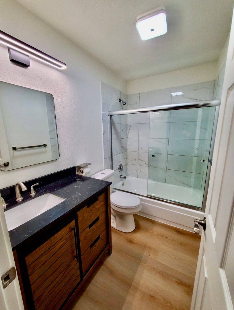 Apartment for rent at 2121 Oceanus Lane, Las Vegas, NV 89115
