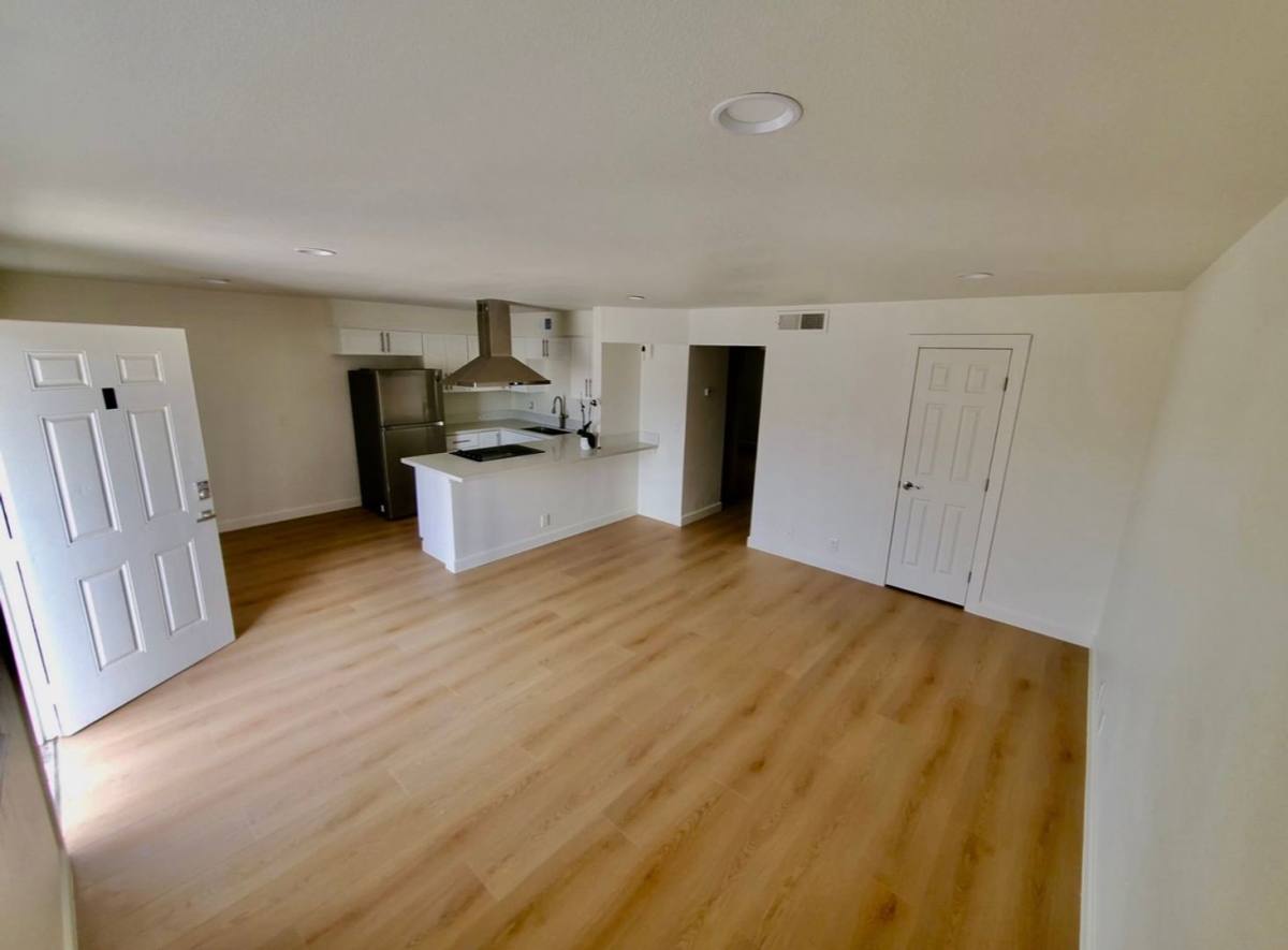 Apartment for rent at 2121 Oceanus Lane, Las Vegas, NV 89115
