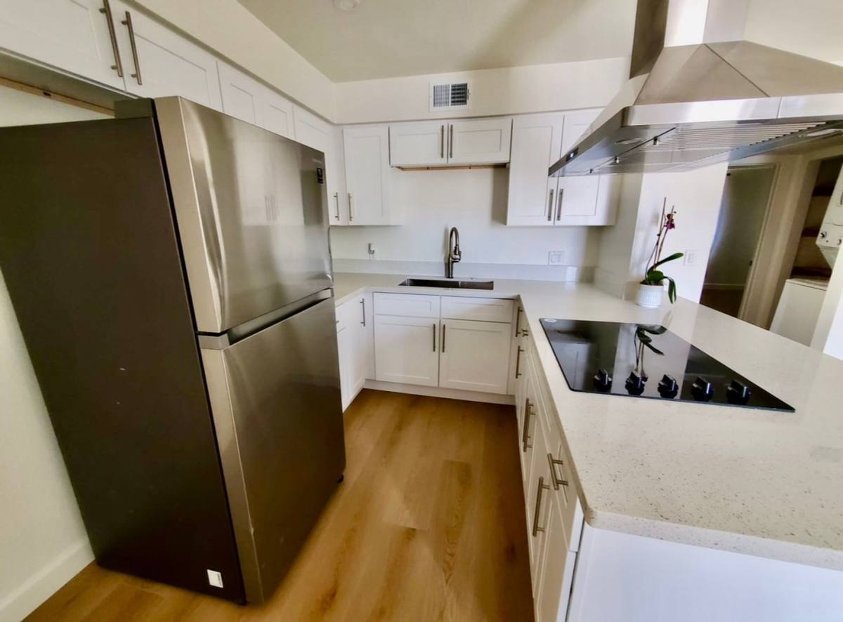 Apartment for rent at 2121 Oceanus Lane, Las Vegas, NV 89115