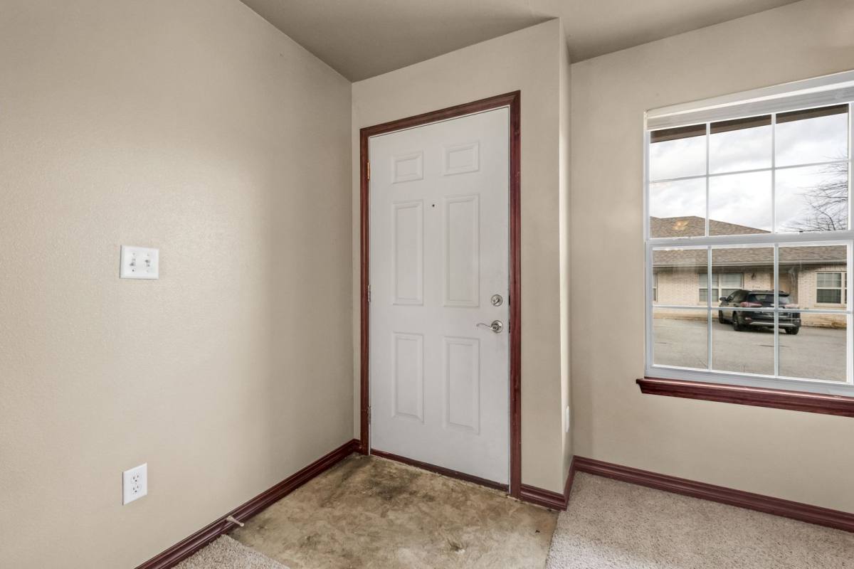 Townhouse for rent at 1270 N Trinity Dr, Fayetteville, AR 72704