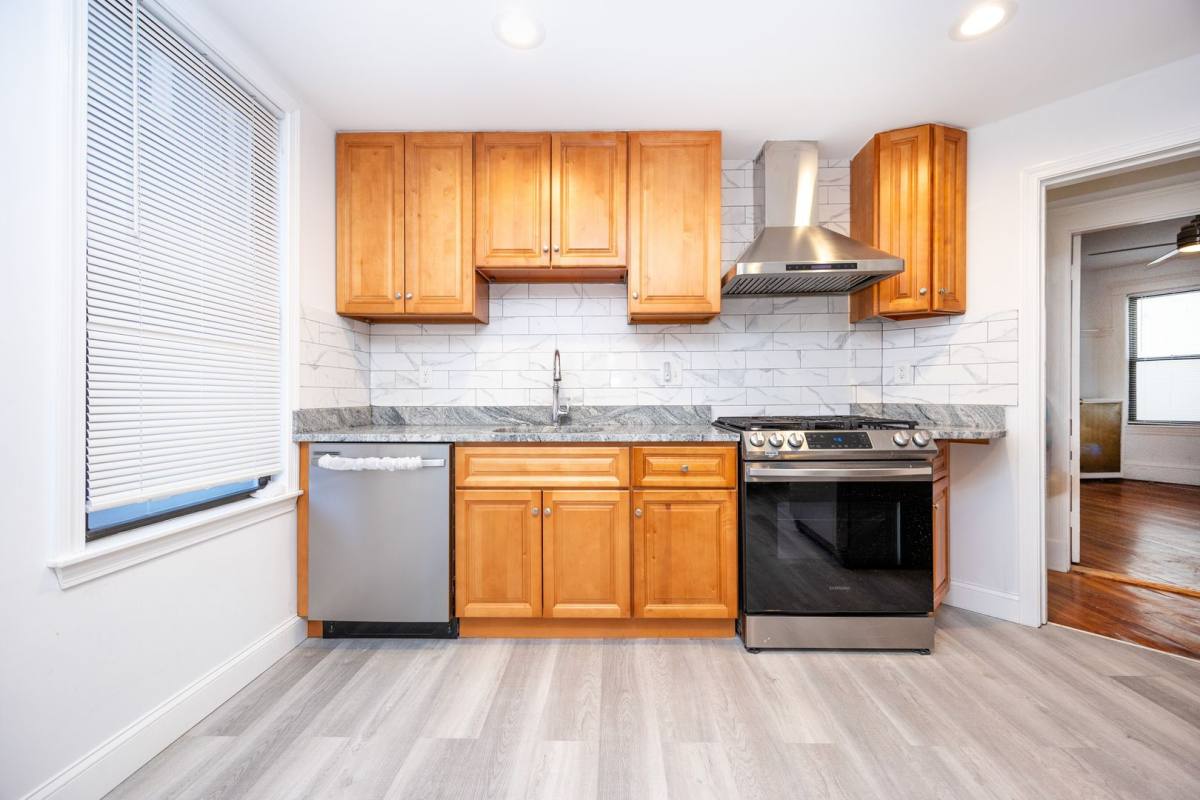 Apartment for rent at 120 Browne St #2, Brookline, MA 02446
