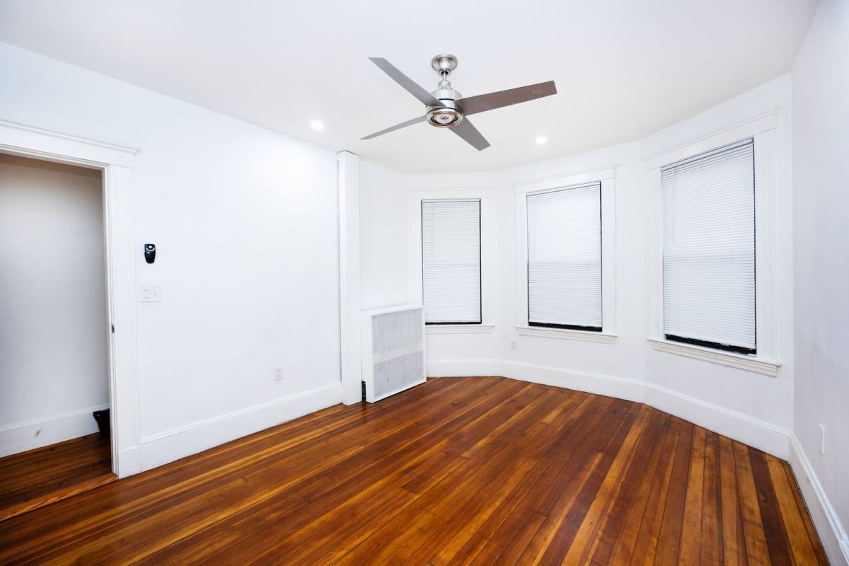 Apartment for rent at 120 Browne St #2, Brookline, MA 02446