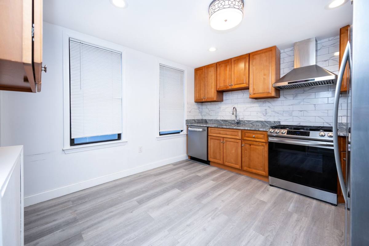 Apartment for rent at 120 Browne St #2, Brookline, MA 02446